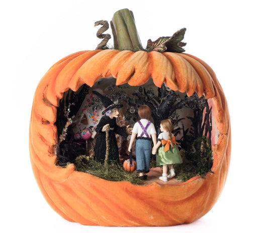 Hansel and Gretel Pumpkin Scene