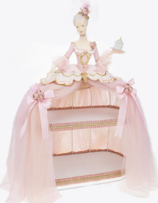 Princess Cake, 37 inches